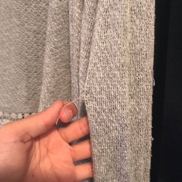 Knitted hollister grey cardigan - Picture 5 of 6